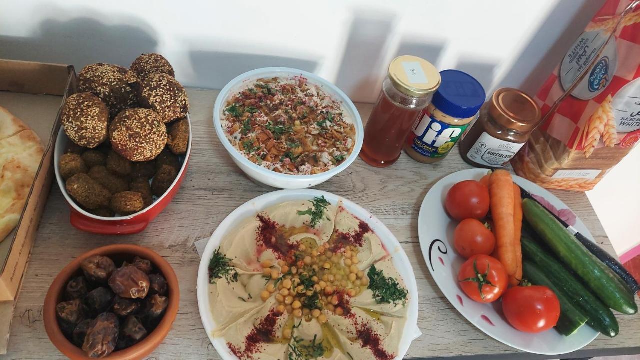 הוסטל עקבה Mango Haus מראה חיצוני תמונה